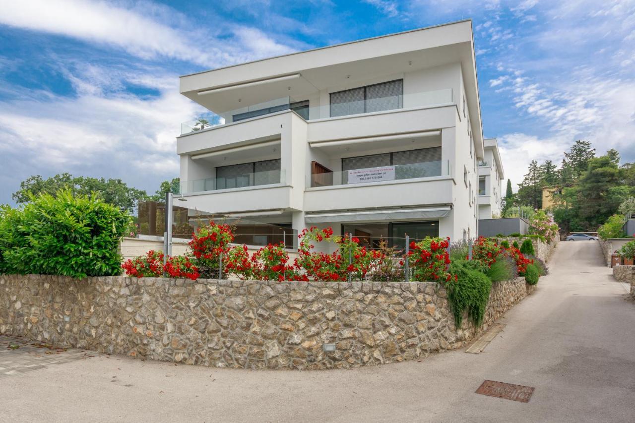 Apartments Vengust Malinska Exterior foto
